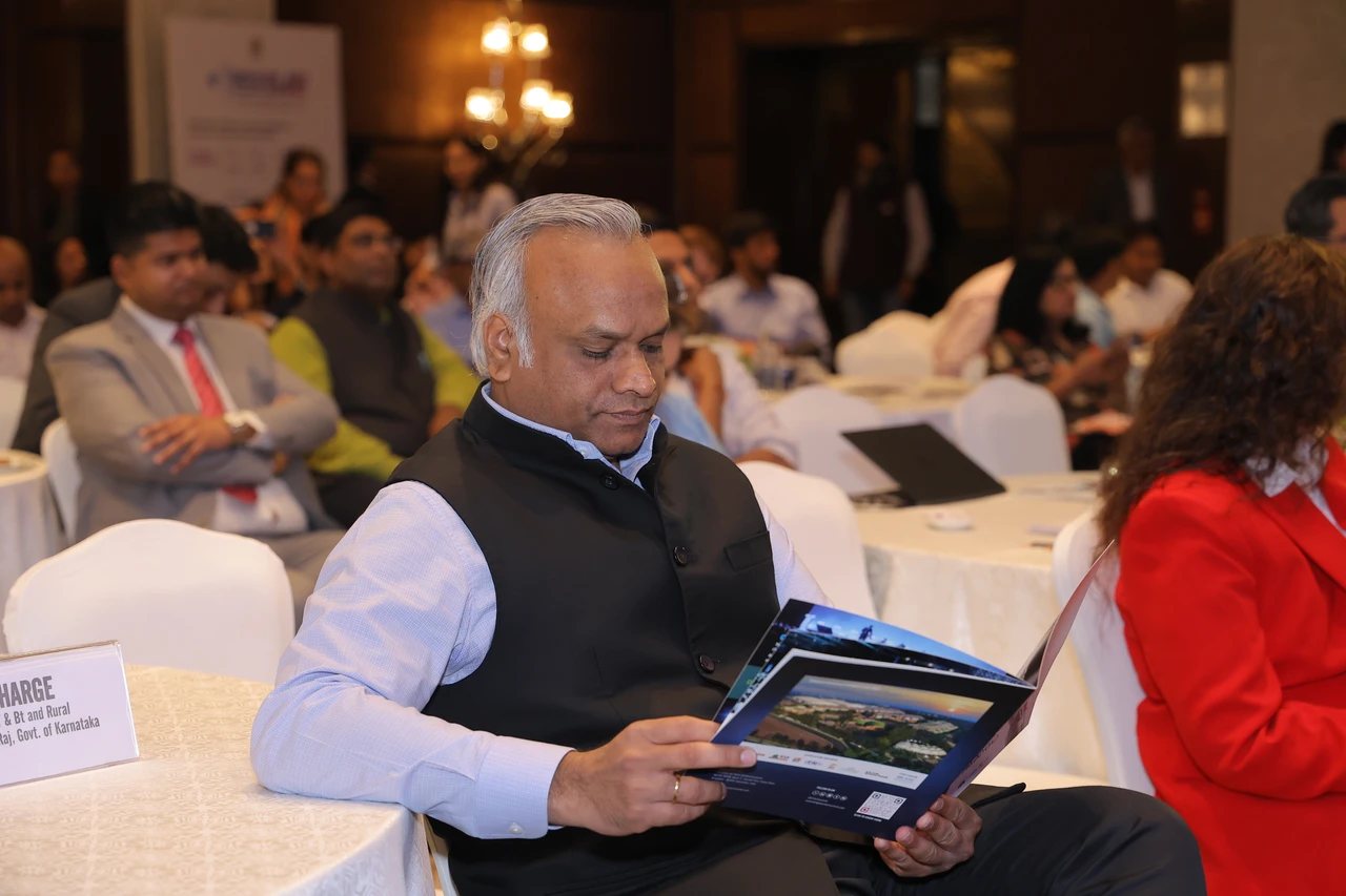 Bridge to Bengaluru – A Dialogue with Diplomats @ New Delhi — Photo 13